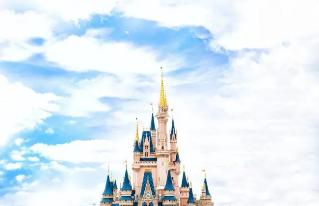 Top Tips For Visiting Orlando | Disney Princess Castle www.oddhogg.com